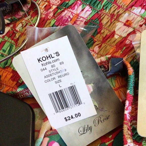 Lily Rose Juniors Floral Button Tie Front Crop Halter Tank Top - Picture 8 of 9